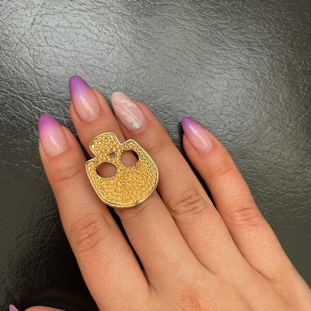 NEW💀GOLD TONED RING - ADJUSTABLE SIZE - Picture 3 of 3